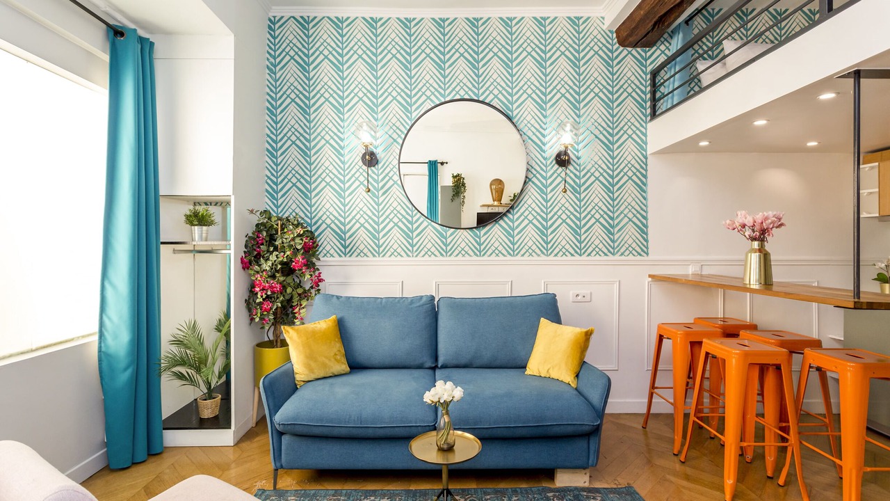 Photo of Livingroom in 8th Arrondissement