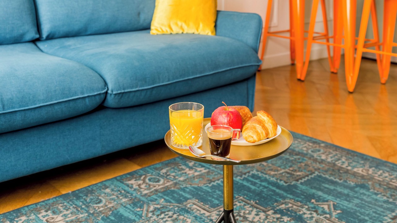 Photo of Livingroom in 8th Arrondissement