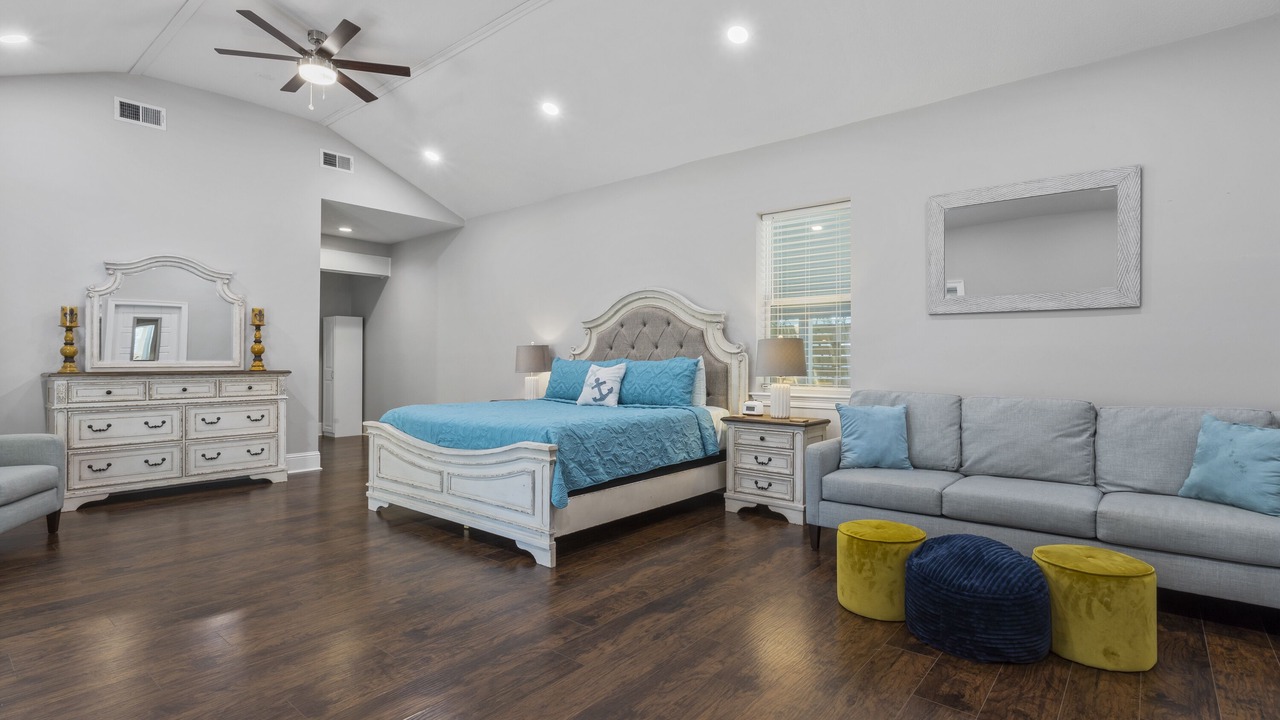 Photo of Bedroom in Biloxi
