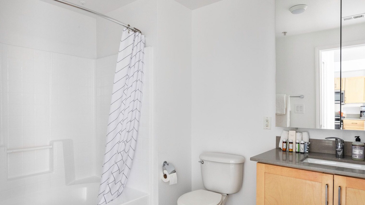 Photo of Bathroom in Hollywood
