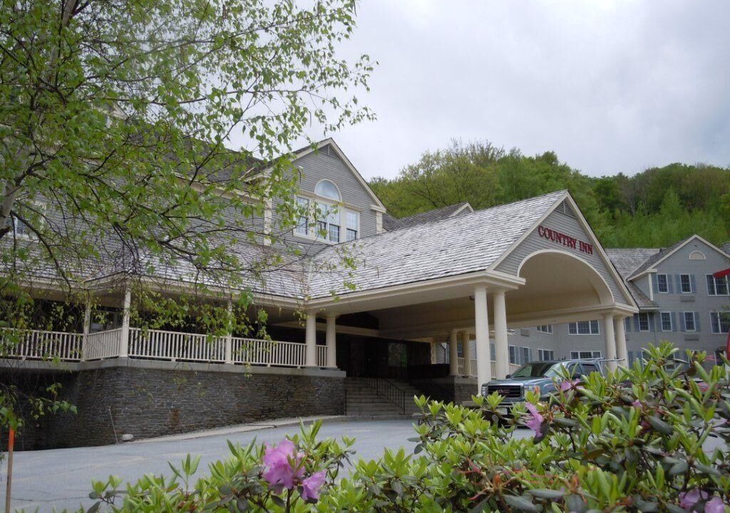 Photo of Outdoor in Hancock
