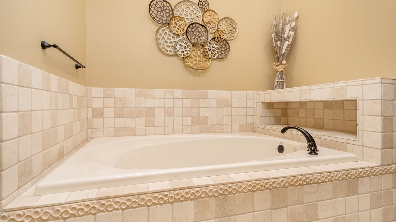 Photo of Bathroom in Mountainside