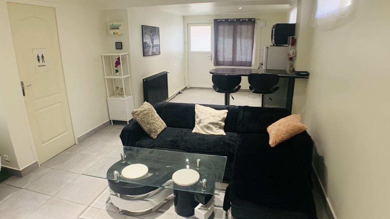 Photo of Livingroom in Goussainville