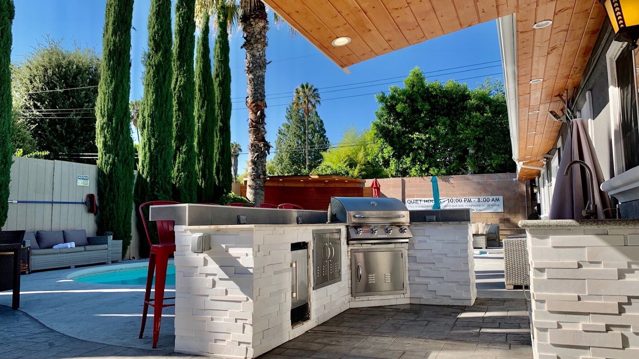 Photo of Patio Balcony in West Hills