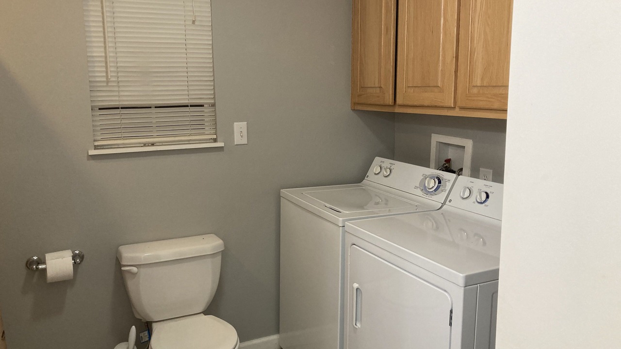 Photo of Bathroom in Shoreline Park