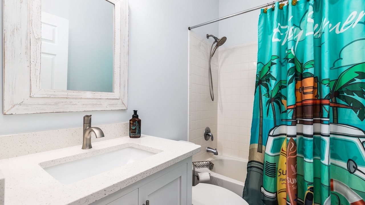 Photo of Bathroom in Sunset Island
