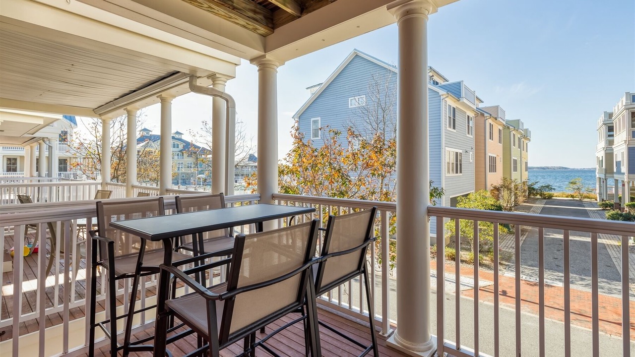 Photo of Patio Balcony in Sunset Island