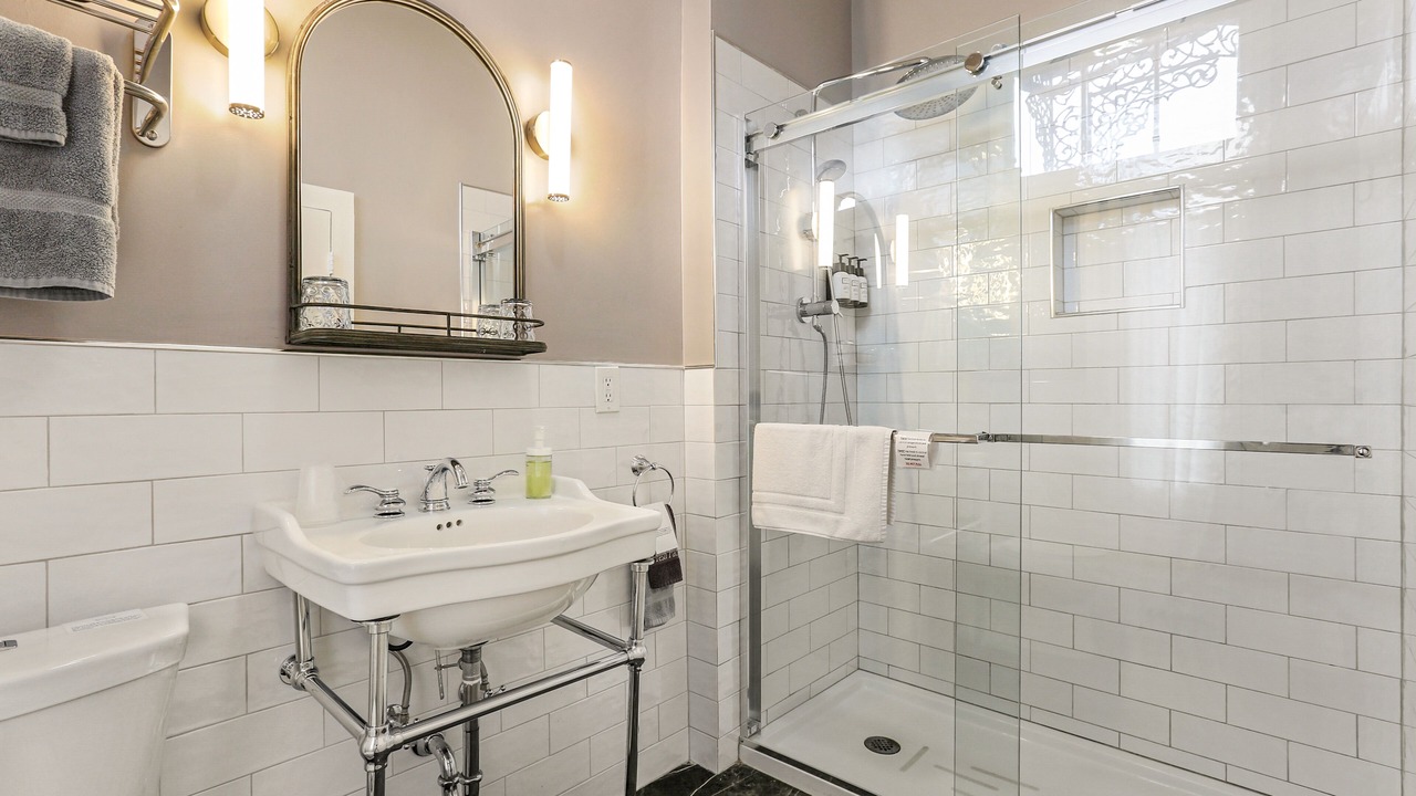 Photo of Bathroom in Treme