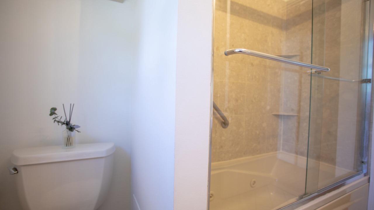 Photo of Bathroom in Top of the Hill
