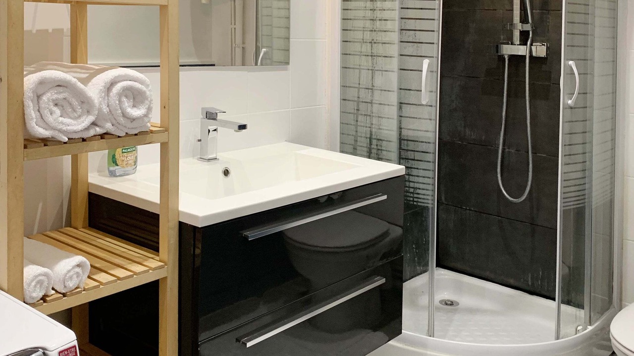 Photo of Bathroom in Senlis
