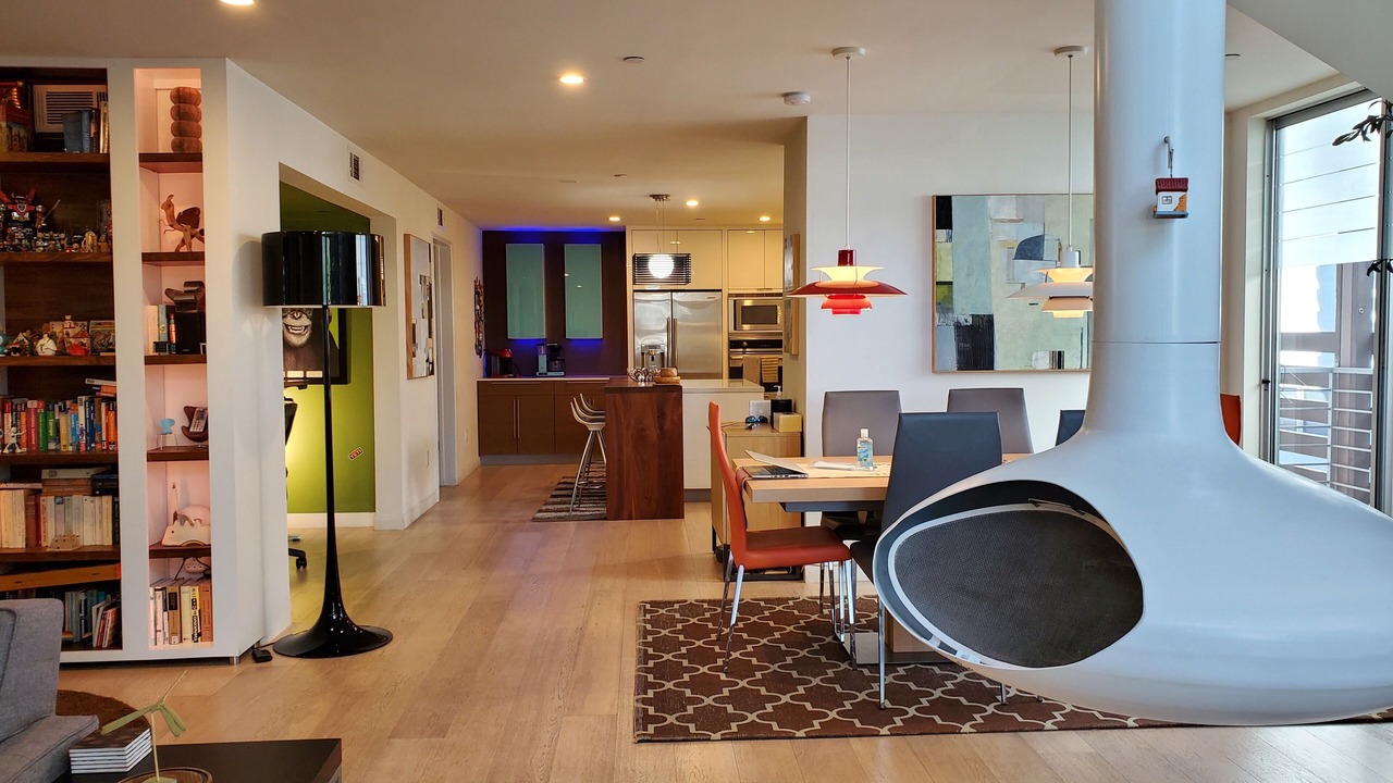 Photo of Bedroom in Beverly Grove