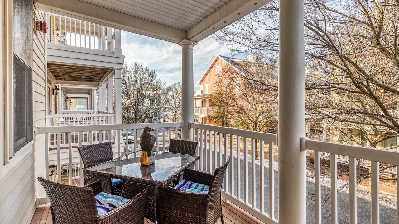 Photo of Patio Balcony in Sunset Island
