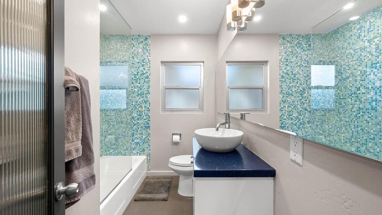 Photo of Bathroom in Warm Sands