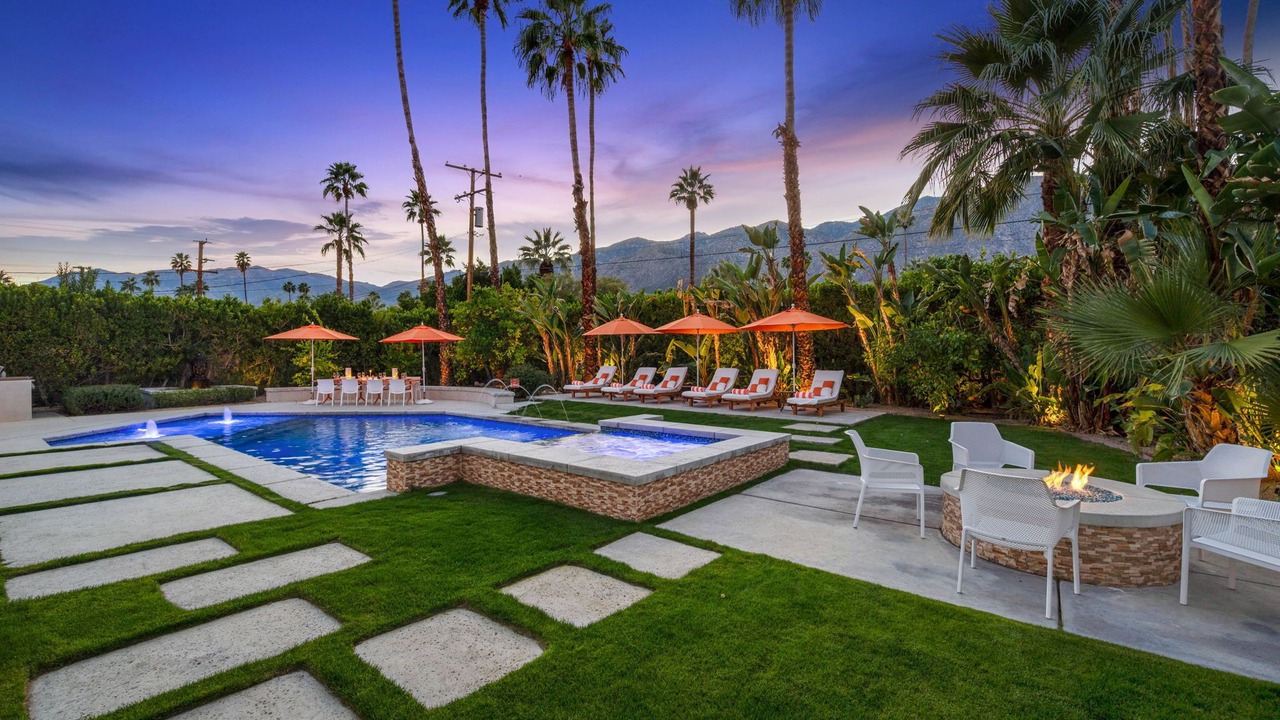 Photo of Outdoor in Warm Sands
