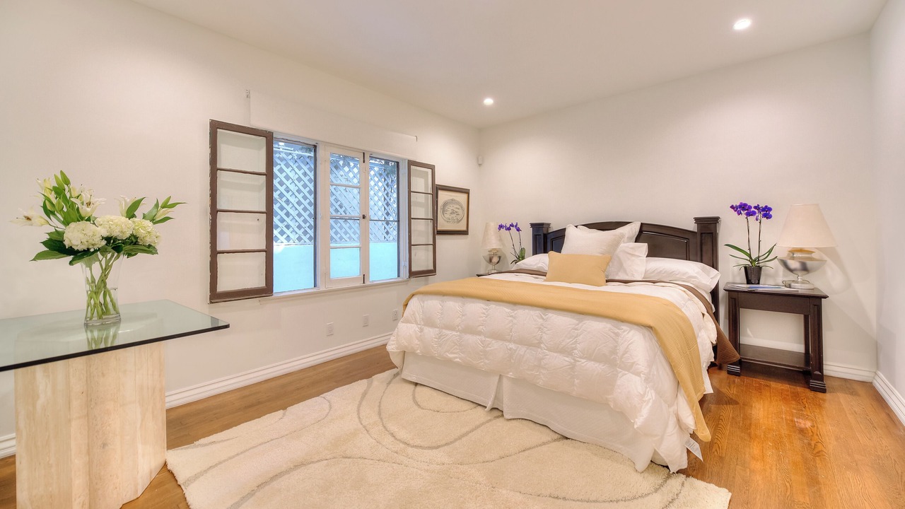 Photo of Bedroom in Beverly Hills