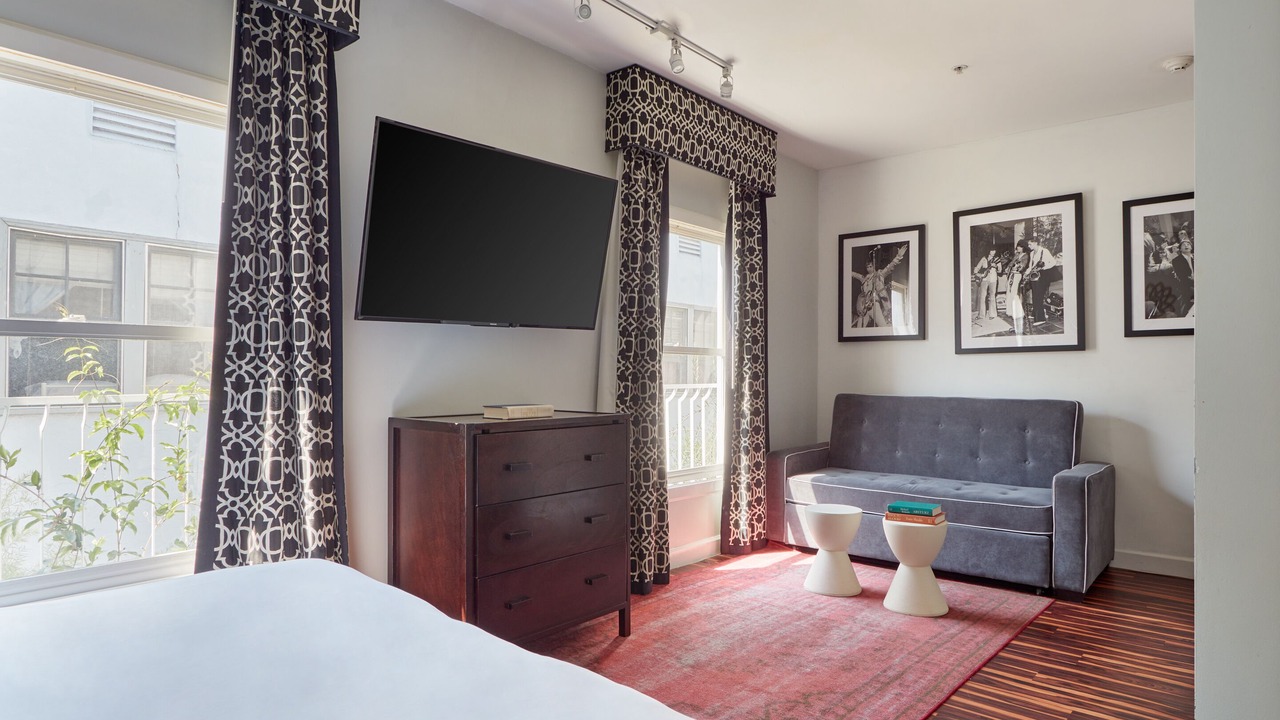 Photo of Bedroom in Beverly Hills