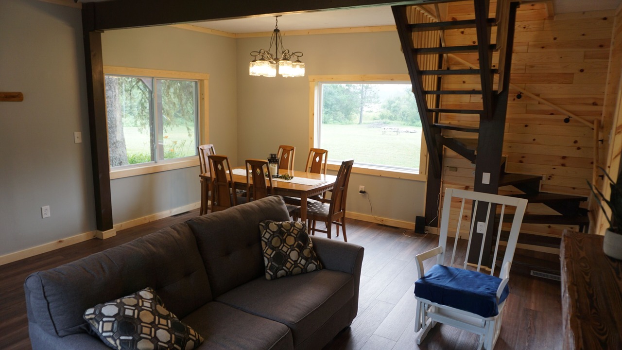 Photo of Livingroom in Hayward