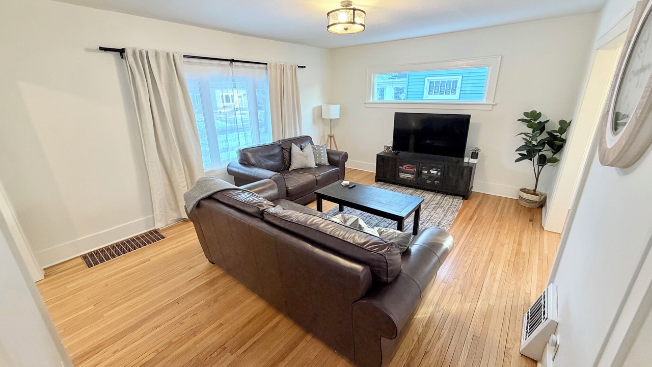 Photo of Livingroom in Kutzky Park
