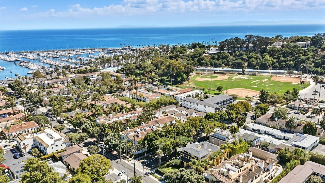 Photo of Outdoor in West Beach