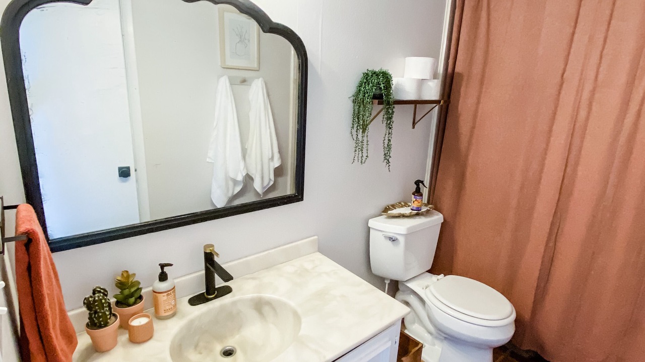Photo of Bathroom in Daphne