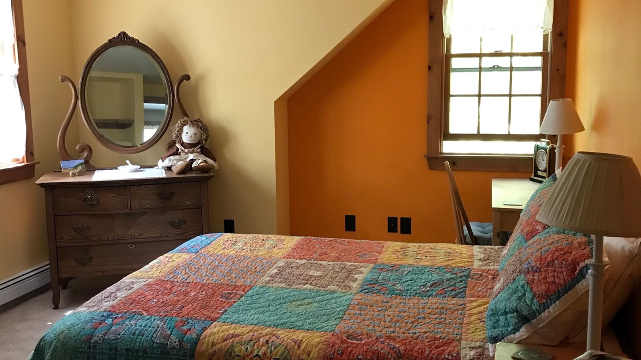 Photo of Bedroom in Brewster