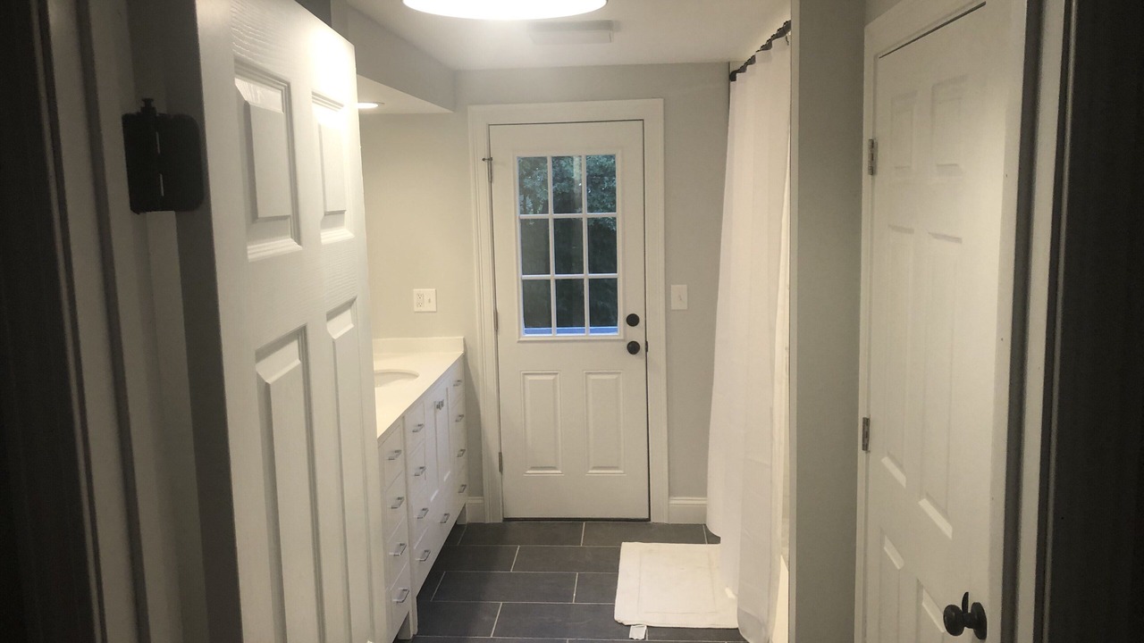 Photo of Bathroom in Sandwich