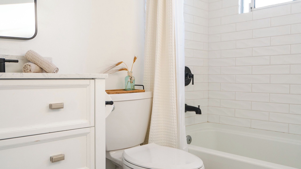 Photo of Bathroom in Pierpont Bay