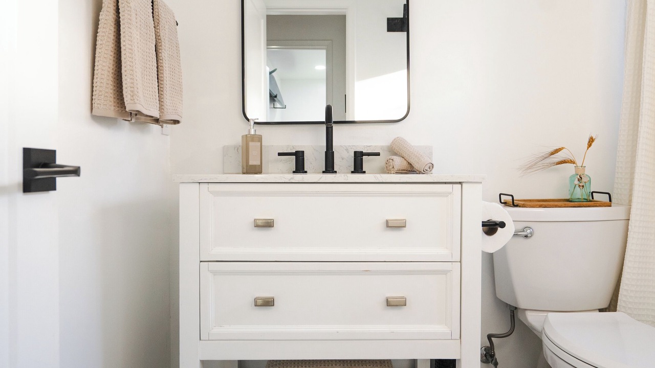 Photo of Bathroom in Pierpont Bay