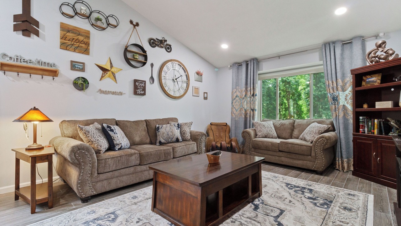 Photo of Livingroom in Blaine