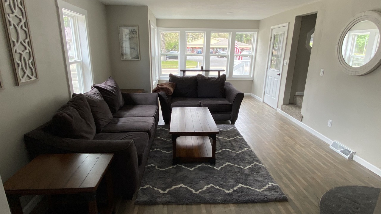 Photo of Livingroom in King