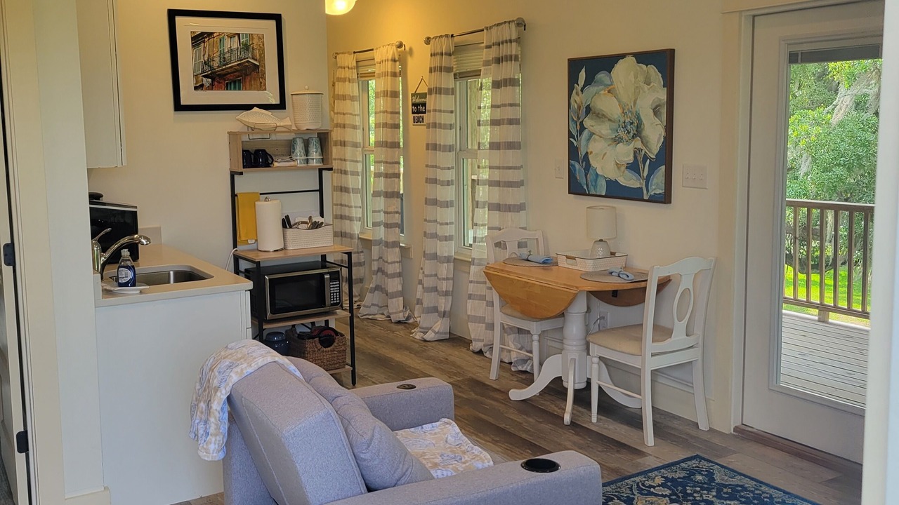 Photo of Livingroom in Pass Christian