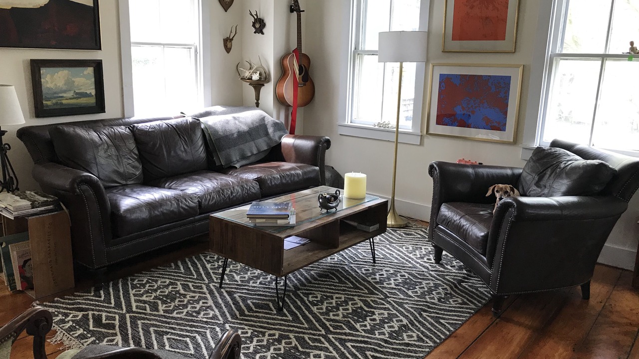 Photo of Livingroom in Yarmouth Port