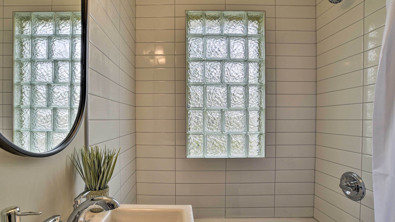 Photo of Bathroom in Hiawatha