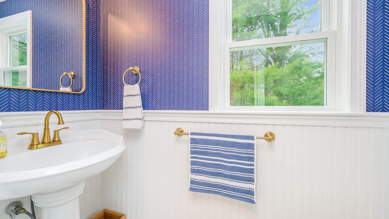 Photo of Bathroom in Sandwich
