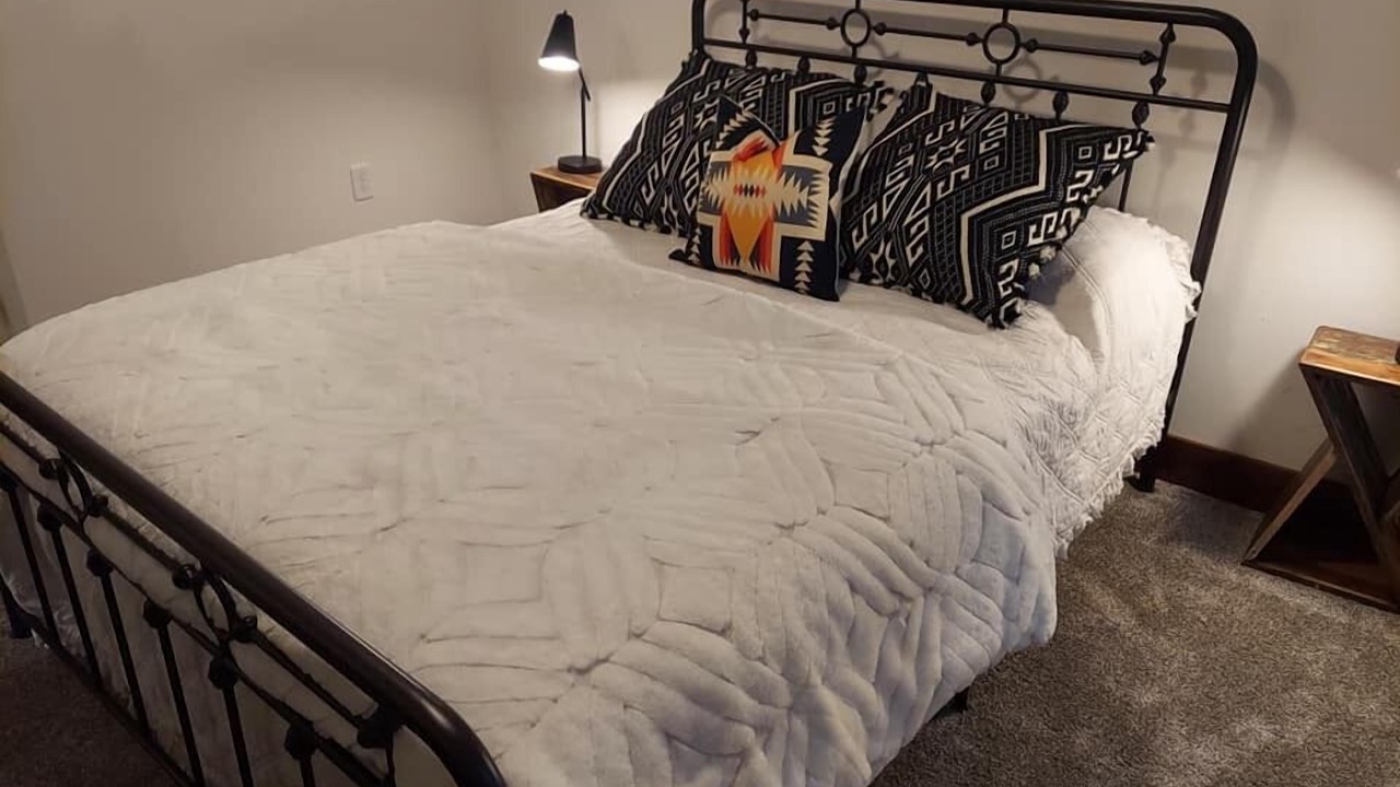 Photo of Bedroom in Manitowish Waters