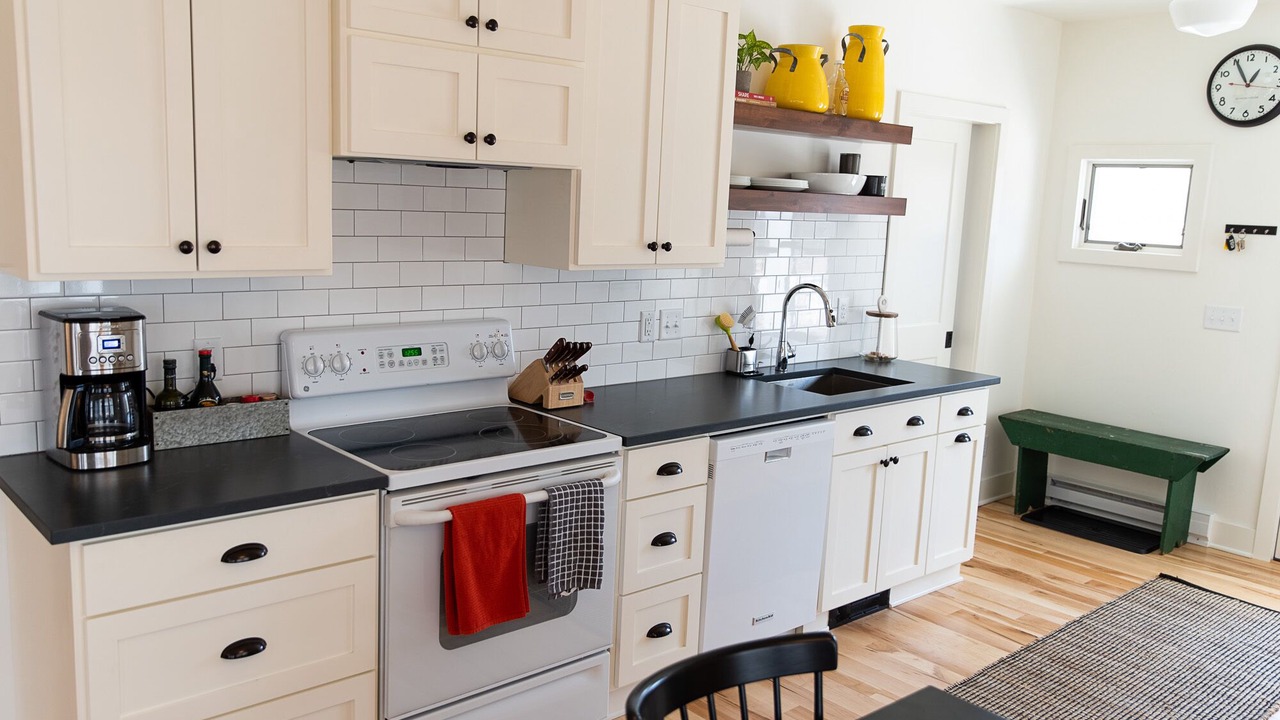 Photo of Kitchen in Baileys Harbor