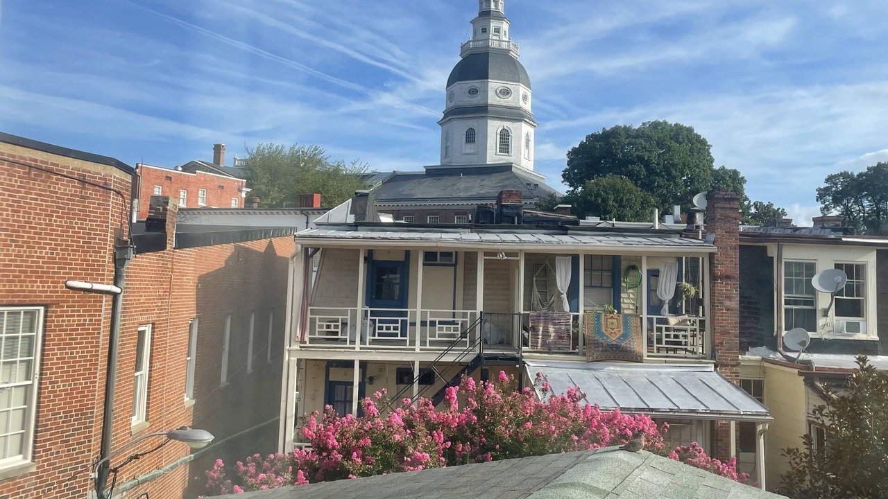 Photo of Bedroom in Historic District