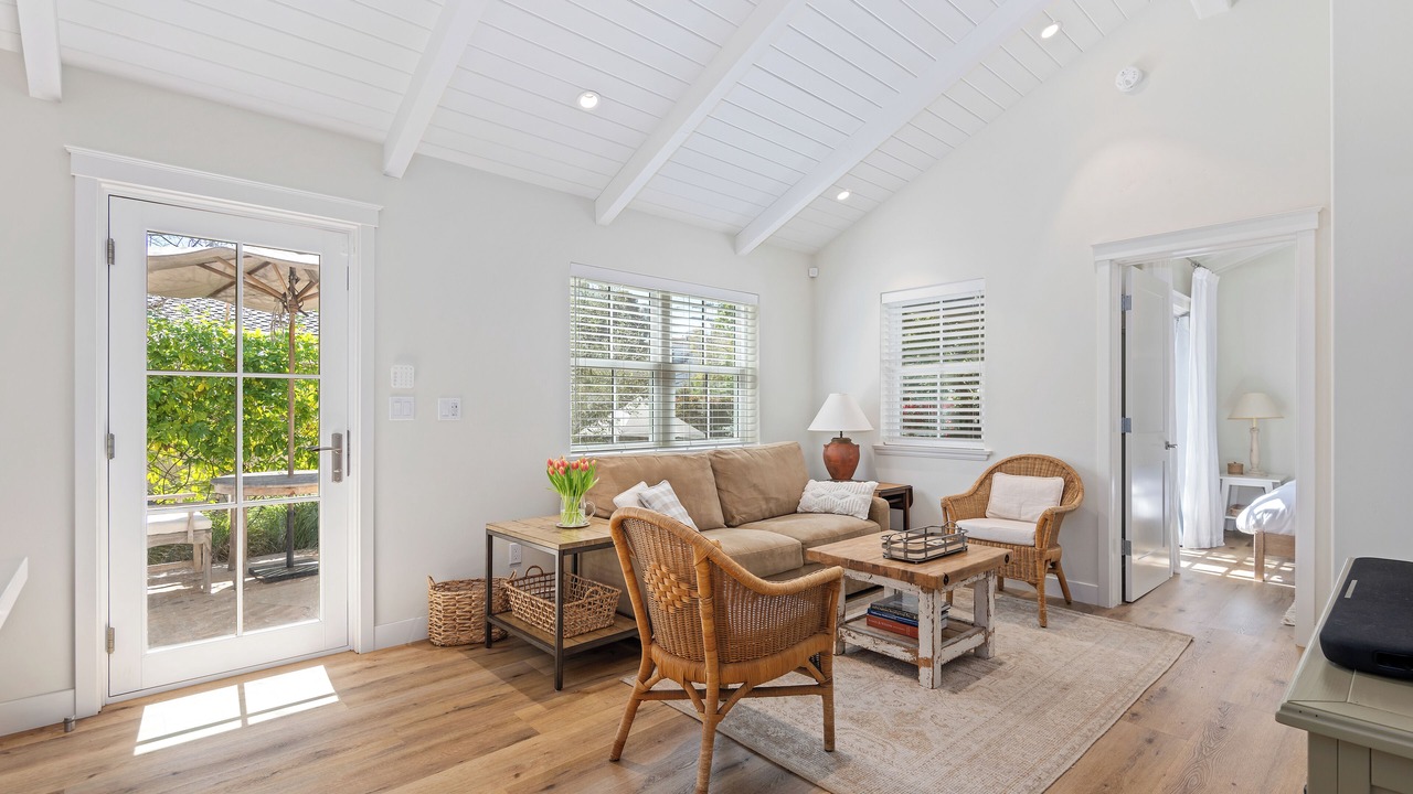 Photo of Livingroom in Laguna