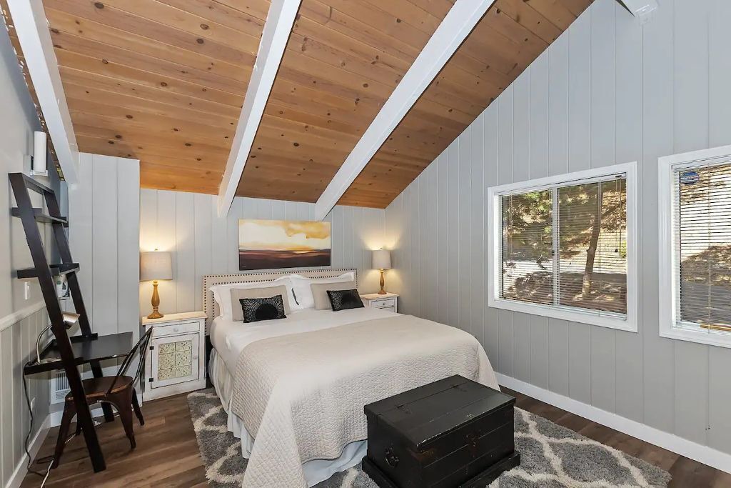 Photo of Bathroom in Lake Arrowhead
