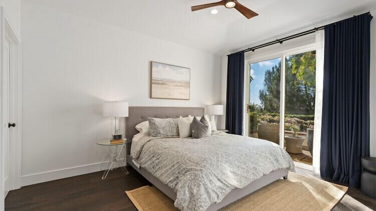 Photo of Bedroom in Newport Coast