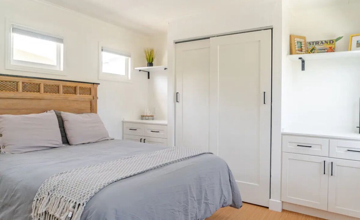 Photo of Bedroom in Pierpont Bay