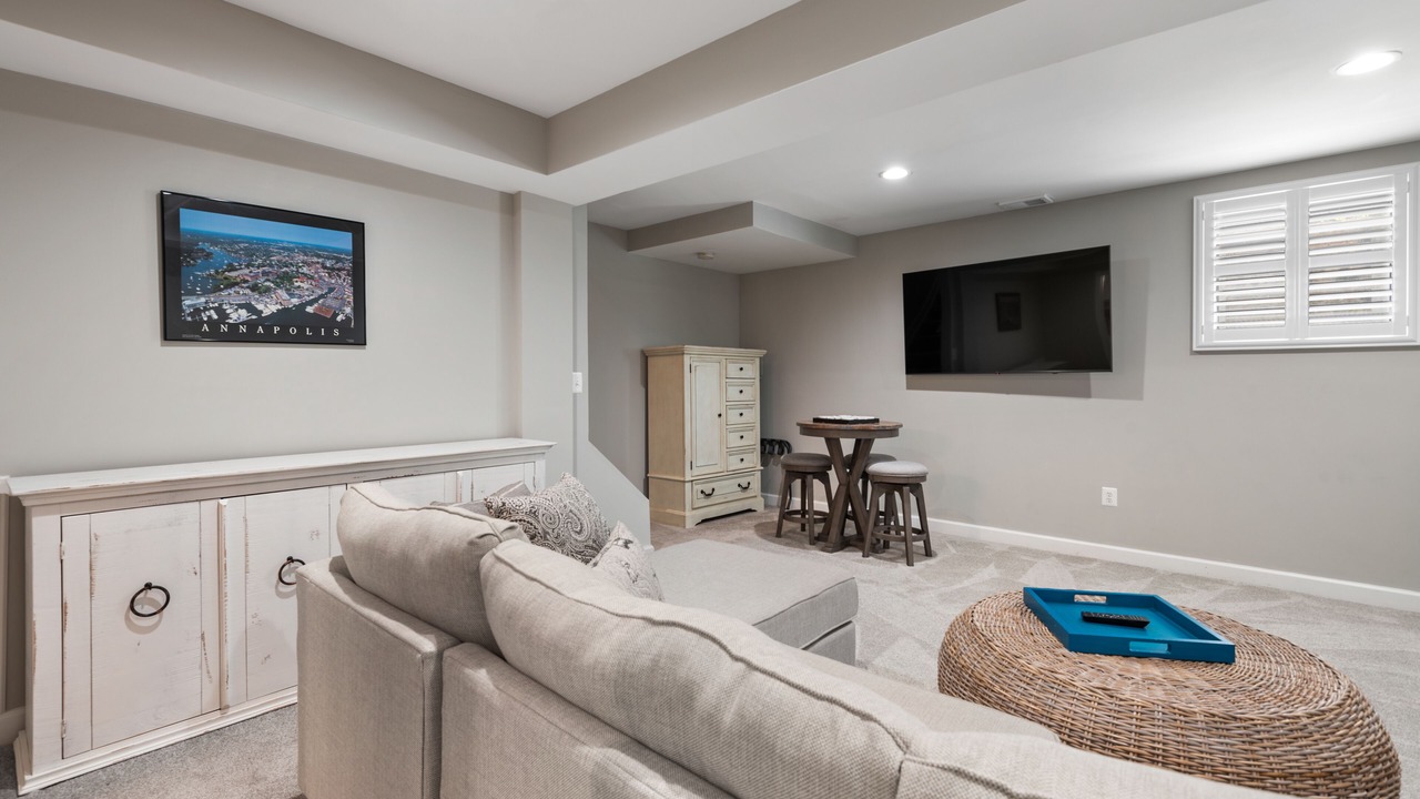 Photo of Livingroom in Historic District
