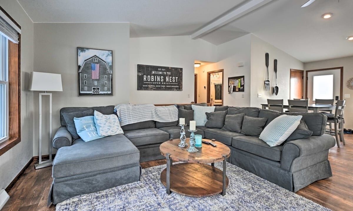Photo of Livingroom in Friendship
