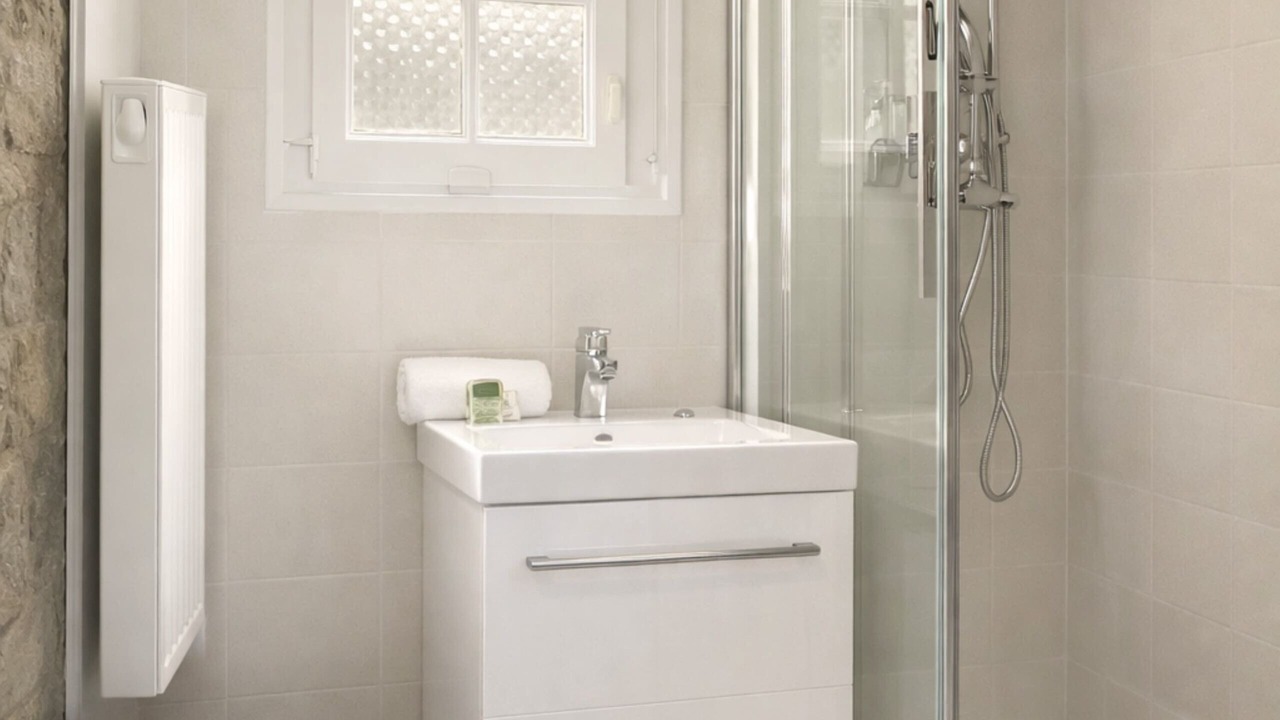 Photo of Bathroom in Notre-Dame-des-Champs