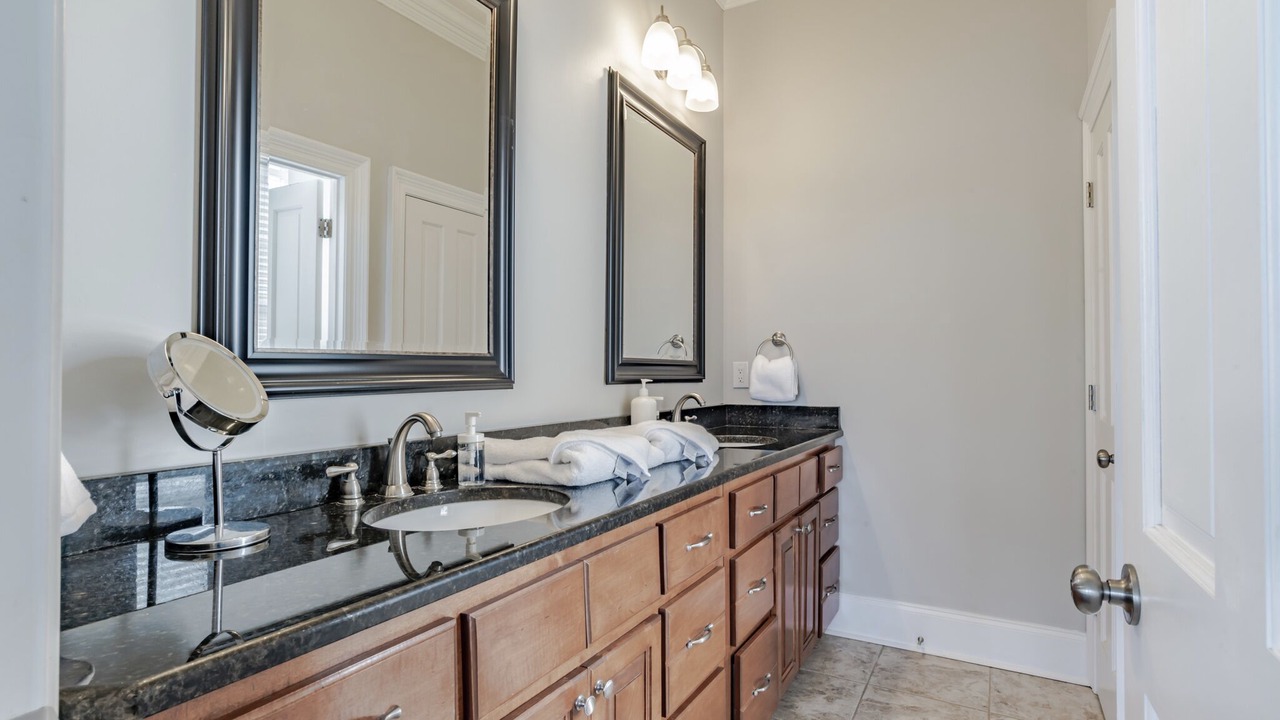 Photo of Bathroom in Central Business District