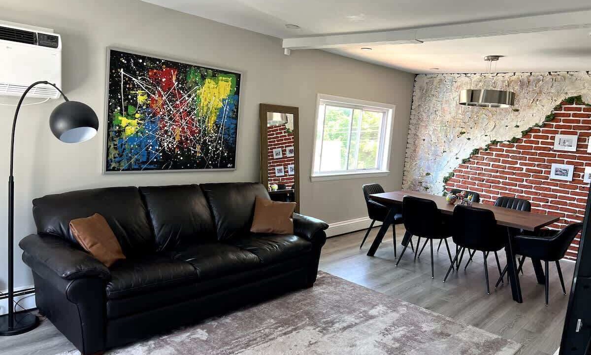 Photo of Livingroom in Everett