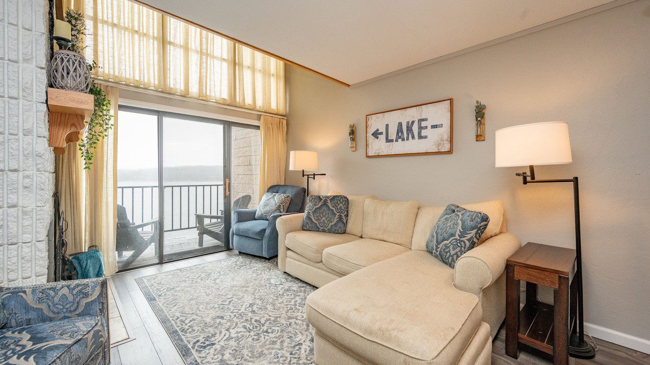 Photo of Livingroom in Mountainside