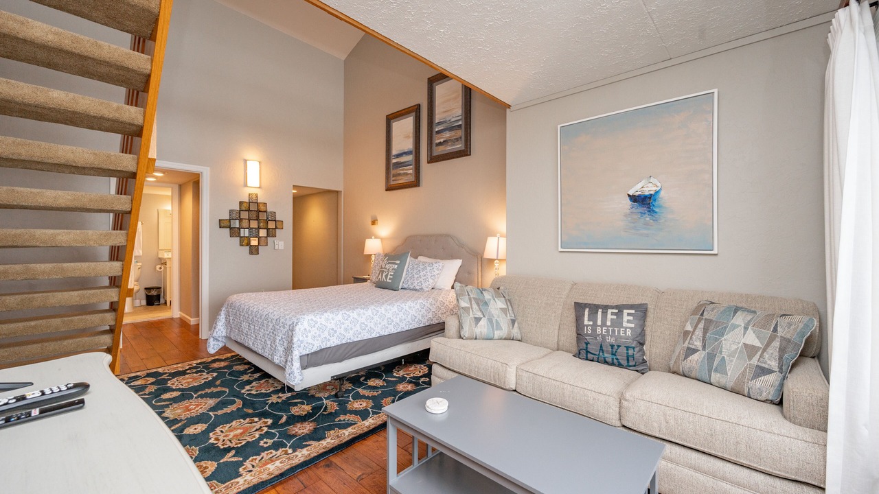 Photo of Bedroom in Mountainside