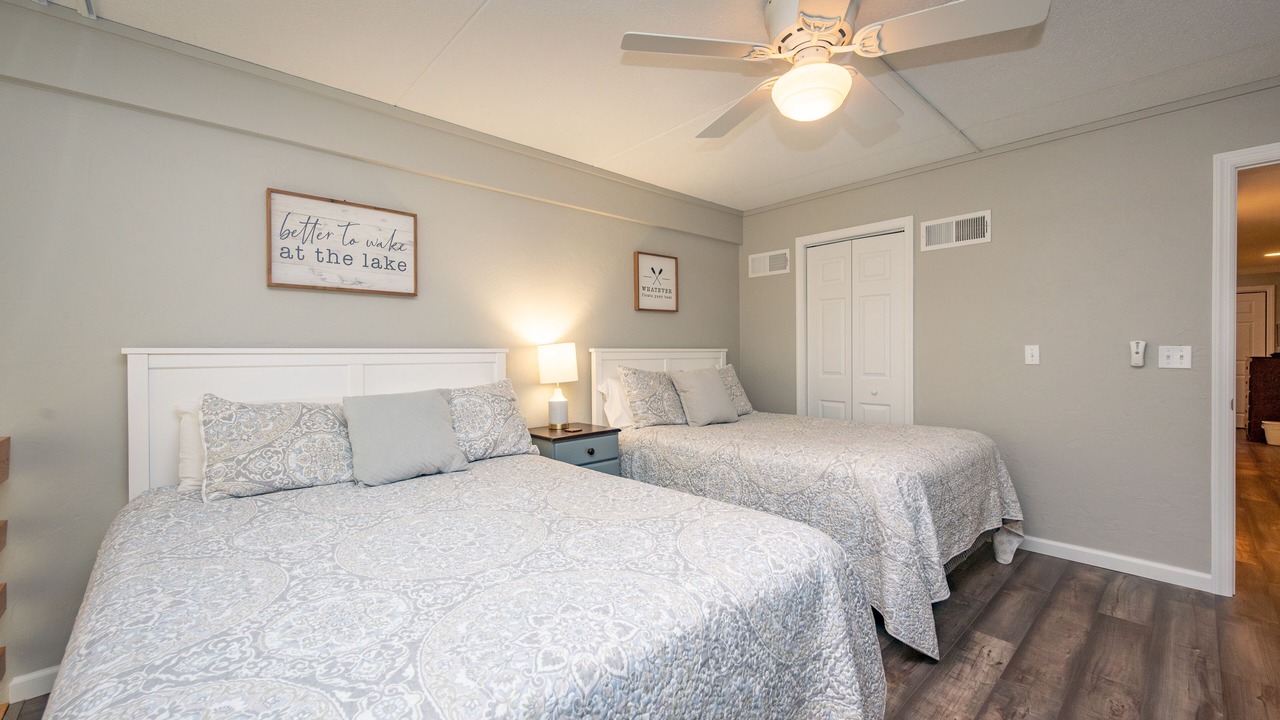 Photo of Bedroom in Mountainside