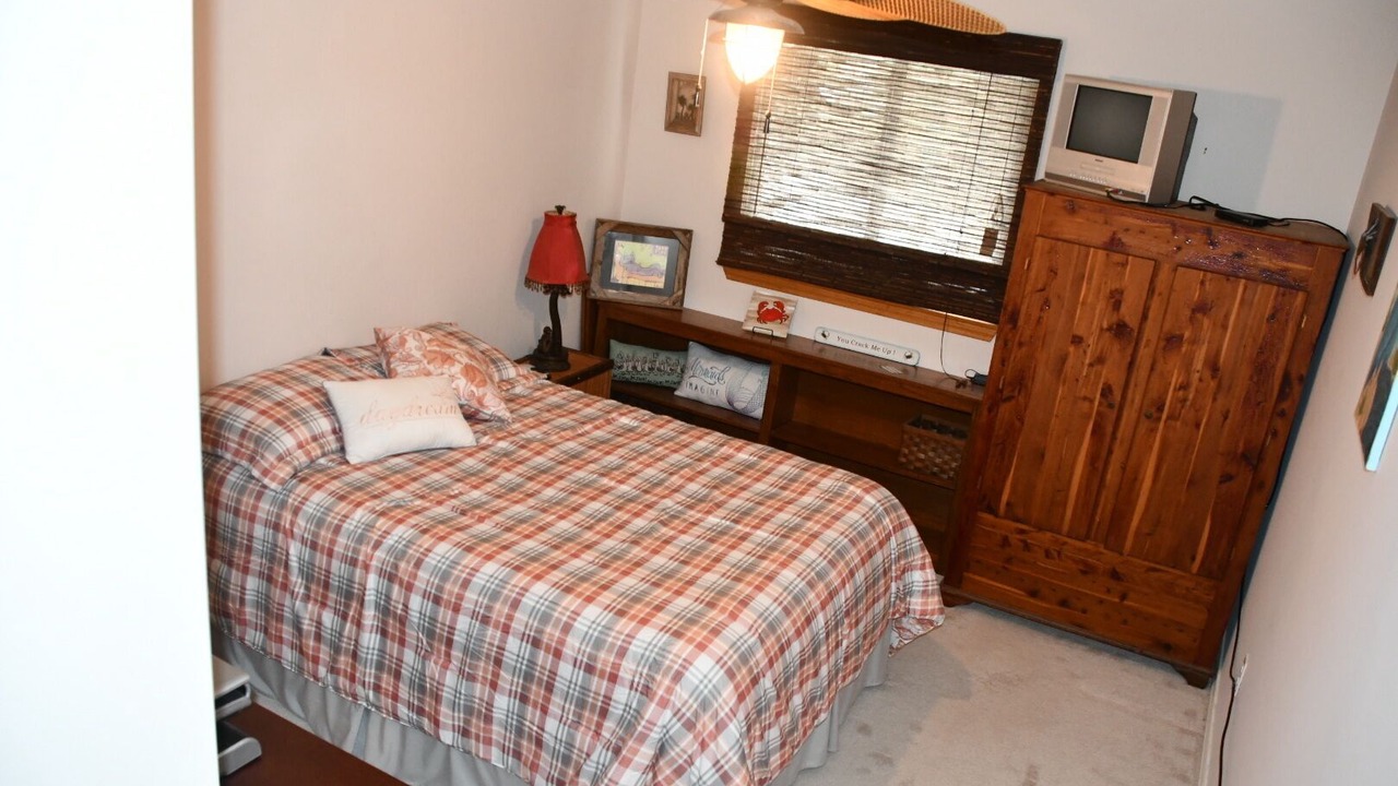 Photo of Bedroom in Gulfport